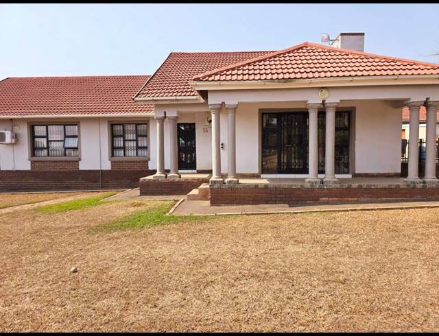 4 BEDROOM HOUSE FOR SALE IN EPWORTH
